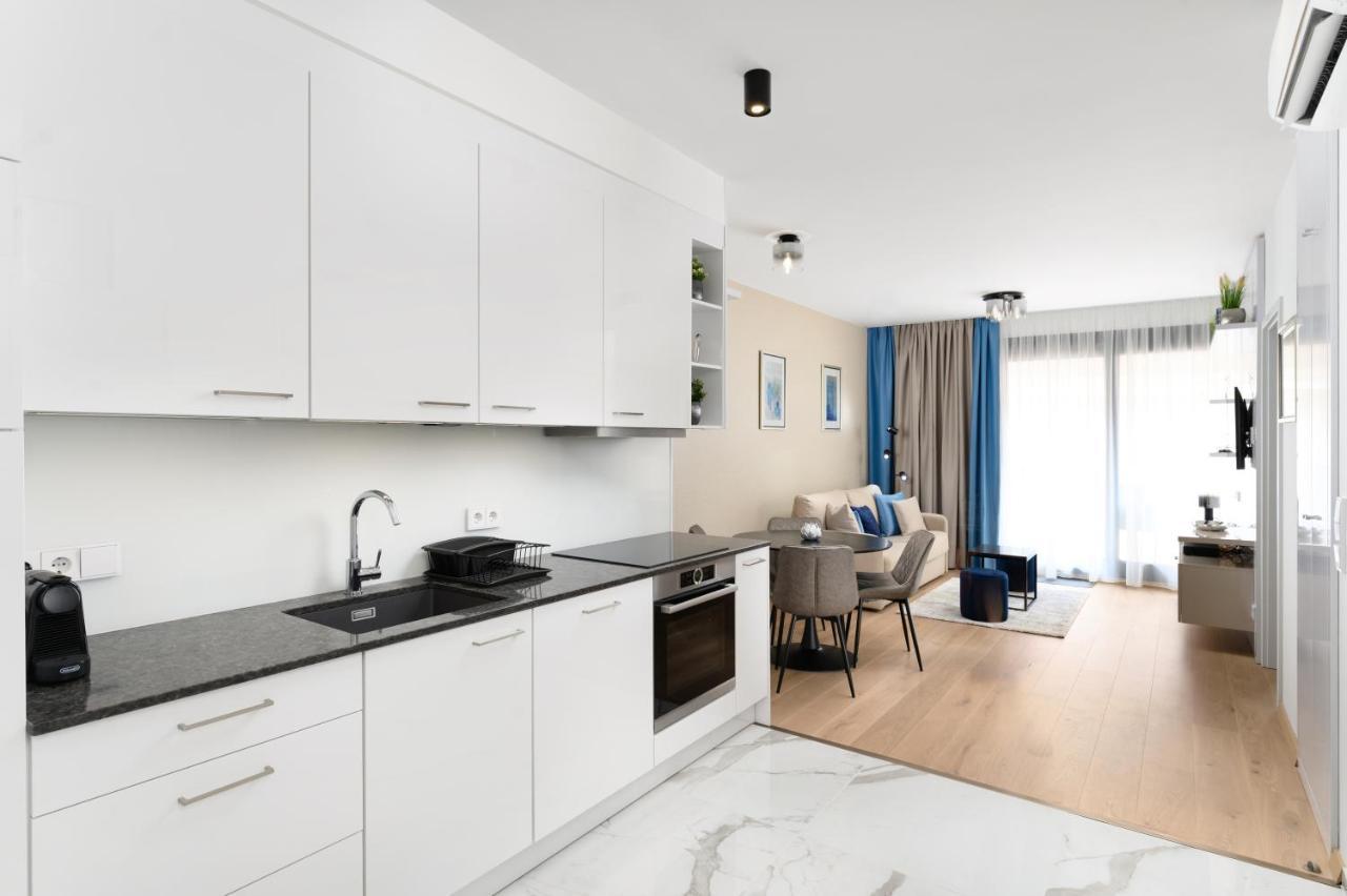 Emerald Downtown Luxury Suites By Continental Group ブダペスト エクステリア 写真
