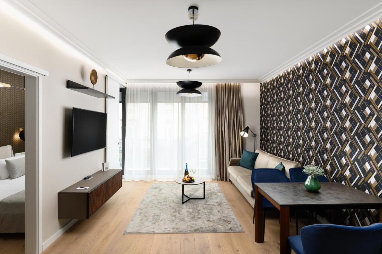 Emerald Downtown Luxury Suites By Continental Group ブダペスト エクステリア 写真